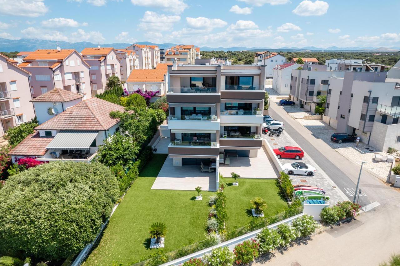 Apartment Ii Mandre